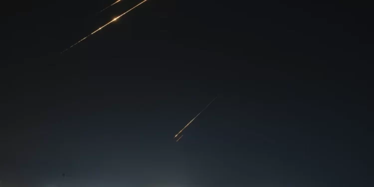 Nueva Oleada de Misiles de parte de Israel afecta diversos blancos