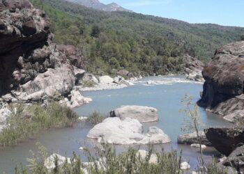 Contraloría exige a la SMA resolver sanciones por desalojos ilegales del Embalse Punilla