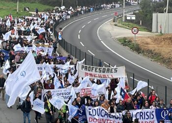 SEMANA CLAVE: COLEGIO DE PROFESORES ANALIZA A NIVEL NACIONAL PROPUESTA DEL MINEDUC A SU AGENDA CORTA. DECISIÓN SE CONOCERÍA ESTE VIERNES.