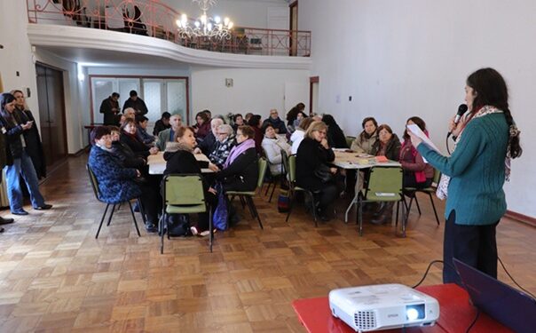 Oficina Municipal del Adulto Mayor mantiene atención y prestación de convenios