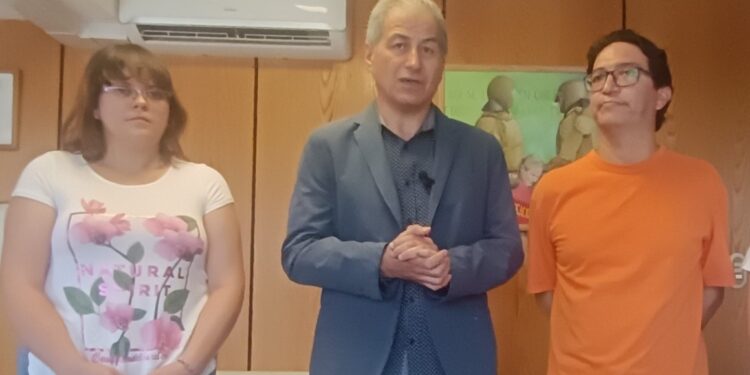 COLEGIO DE PROFESORES GANA DEMANDA LABORAL A FAVOR DEL DOCENTE MIGUEL NIÑO AGREDIDO POR ALUMNO EN SAN RAMÓN. PARA EL GREMIO ES UN EXCELENTE PRECEDENTE.