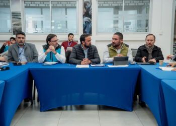 Mesa Energía: revisan los futuros proyectos que reforzarán la capacidad energética de la región