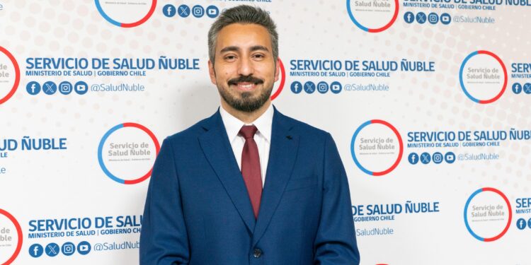 Hospital Comunitario de Salud Familiar de El Carmen dio la bienvenida a su nuevo Director