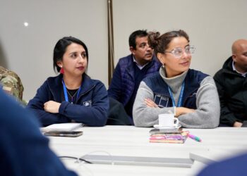 Refuerzan coordinación ante emergencia en borde costero: llamado a evacuar con responsabilidad y mantenerse informados por canales oficiales