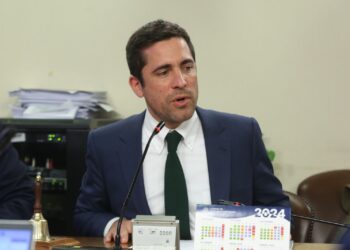 Diputado Cristóbal Martínez respalda proyecto que endurece sanciones contra menores de edad que participen en delitos de mayor gravedad