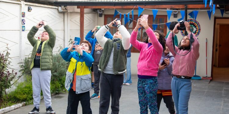 Hojalata.- Arte y Cultura celebró las vacaciones de invierno con talleres creativos para niñas y niños