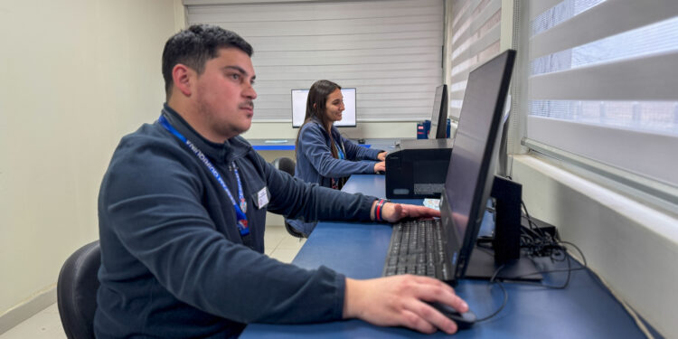 Cesfam de Quiriquina y Pueblo Seco se suman a la estrategiaTelesalud, mejorando el acceso a la atención