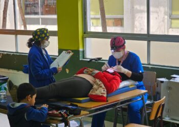 Voluntariado en Salud inicia atenciones dentales gratuitas en El Carmen