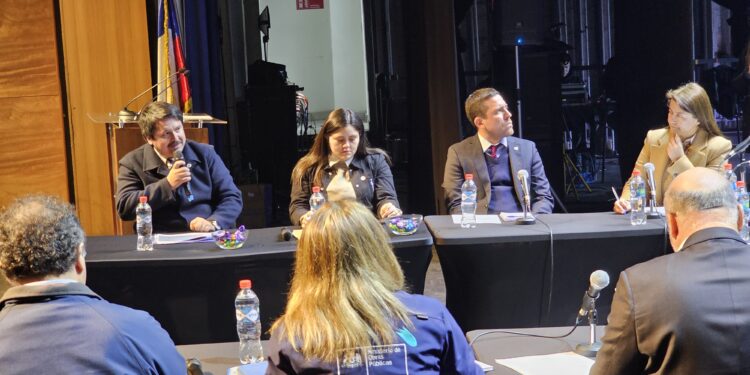 Asociación del Diguillín expuso necesidades prioritarias a la Comisión de Obras Públicas, Transportes y Telecomunicaciones