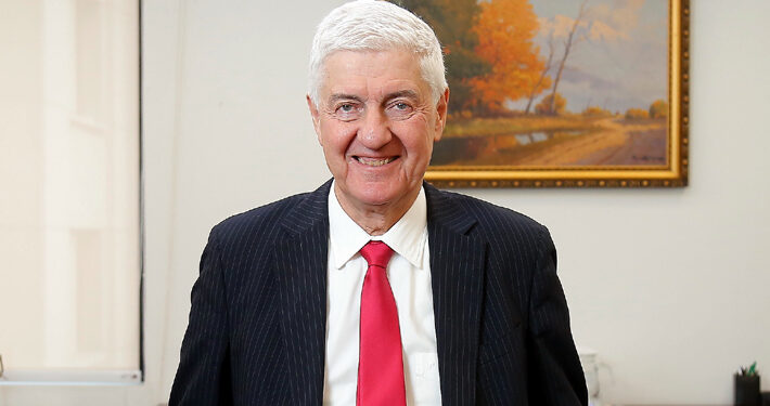 Javier Etcheberry, se defiende  tras haberse descubierto el no pago de contribuciones durante nueve años