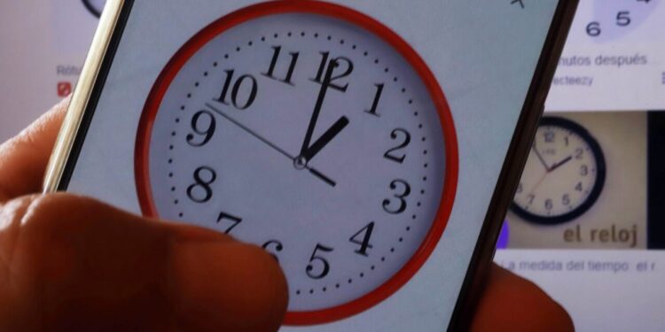 Cambio de Hora: ¿ Una Necesidad de Economizar o Fetiche Político?