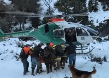 Con vida fue rescatado  Arriero de 28 años en San Fabián