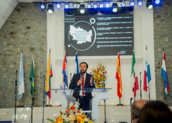 Gobernador Crisóstomo anuncia Fondo de Vinculación para desarrollar proyectos entre la academia y la comunidad