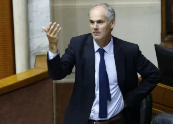 Renovación Nacional busca acuerdos con Demócratas