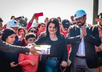 185 familias de Quillón inician la construcción de sus futuras casas industrializadas