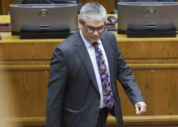 Sorpresiva Renuncia de Mario Marcel al gabinete de Gobierno