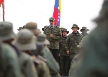 Venezuela anuncia seguridad en frontera con Colombia