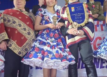 Estudiantes de Punilla Cordillera se coronan campeones en Regional de Cueca Escolar