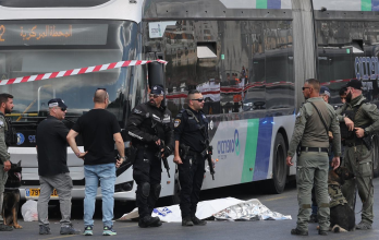 Palestina recfhaza “toda forma de violencia y terrorismo” tras el ataque perpetrado contra un autobús