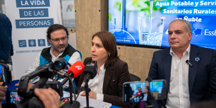 Gobierno Regional y Essbio firman convenio de colaboración para agilizar proyectos de agua potable y servicios sanitarios rurales en Ñuble