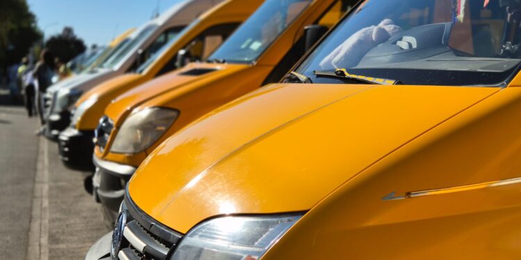 PRIMER LLAMADO DE LICITACIÓN DEL TRANSPORTE ESCOLAR 2026 CERRÓ CON CON EL MAYOR PORCENTAJE DE OFERTAS EN SU HISTORIA