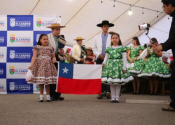 Más de 2 mil asistentes presentes en la apertura de la Fiesta de la Chilenidad de El Carmen