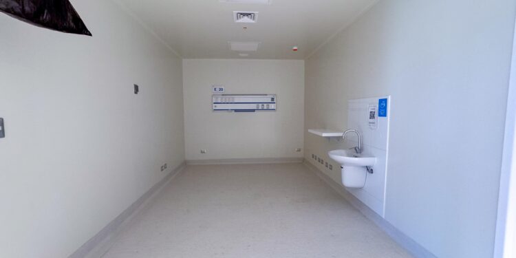 Unidad de Emergencias del Hospital Regional de Ñuble contará con atención diferenciada y espacios más seguros