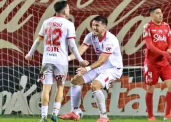 Ñublense vuelve a levantar muertos cae ante Unión Española en casa