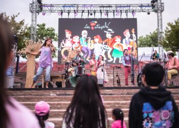 El profesor José Maza llega a Chillán como parte del Festival de las Ciencias