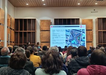 Comunidad chillanense conoció detalles del emblemático proyecto de Patio Isabel Riquelme del Mercado