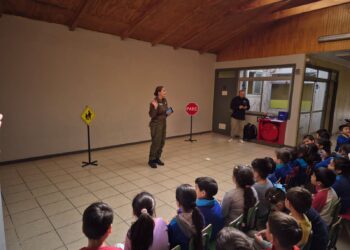 Estudiantes de la Escuela de Lenguaje se capacitan en Seguridad Vial y hábitos responsables
