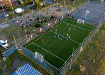 Comunidad de Villa Brisas del Bicentenario de Chillán disfruta de un moderno y seguro espacio deportivo