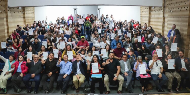 118 familias de Chillán Viejo reciben subsidio habitacional