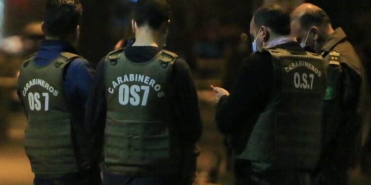 OS7 Ñuble detuvo a Sujeto en Chillán  con 2 mil dosis de marihuana  y dinero en efectivo.