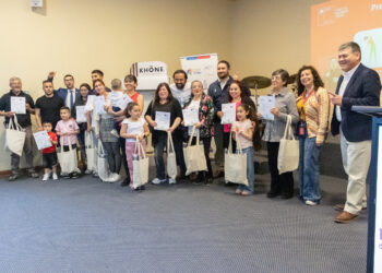 Gobierno Regional y SEREMI del Medio Ambiente entregan reconocimiento a nuevos beneficiarios del Programa de Recambio de Calefactores