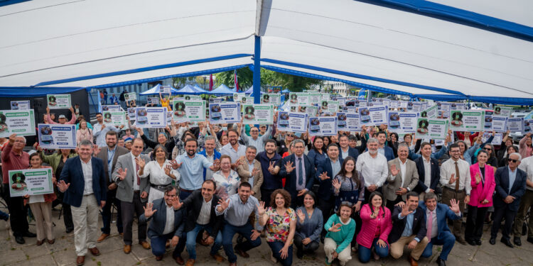 Más 1.000 organizaciones sociales impulsarán cambios locales gracias a los fondos del 8% del Gobierno Regional