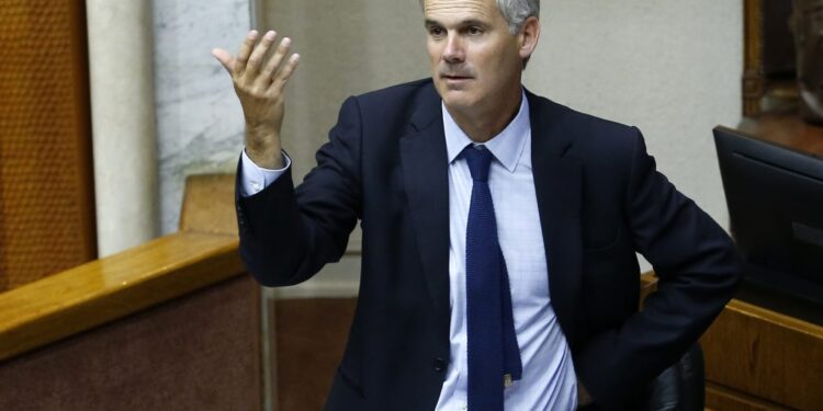 Rodrigo Galilea  puso paños fríos a la situación de Chile Vamos