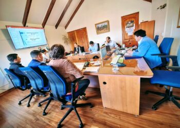 El Carmen: Aprueban  PADEM y Presupuesto Municipal 2026