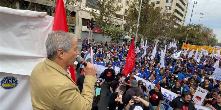 TALCA: MUNICIPIO ANUNCIA DESPIDO DE 400 DOCENTES TENDRÁN REDUCCIÓN DE HORAS.