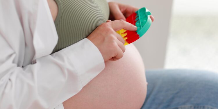 Servicio de Salud Ñuble refuerza llamado a la vacunación de embarazadas para proteger a recién nacidos contra la tos convulsiva