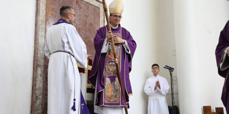 Monseñor Andrés Ferrada Moreira asumió el gobierno pastoral de la Diócesis San Bartolomé de Chillán.