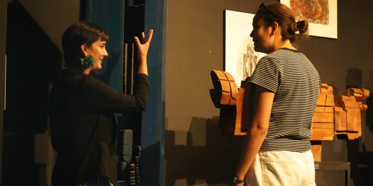 Familiares de Marta Colvin visitaron su museo en el Campus Fernando May UBB