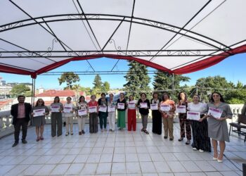 Seremi de las Culturas reconoció a 18 mujeres en conmemoración del Día Internacional de la Eliminación de la Violencia contra la Mujer