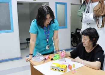 Hospital de Chillán impulsa la rehabilitación con ayudas técnicas personalizadas mediante impresiones 3D