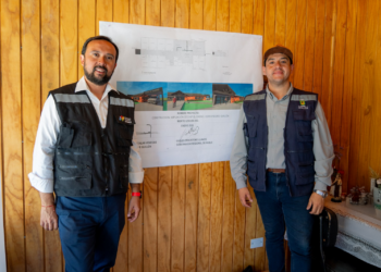 Firman convenio para la ampliación del CECOSF El Casino en Quillón