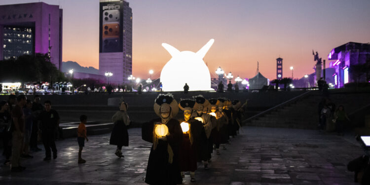 Ministerio de las Culturas abre el primer periodo de postulaciones 2026 a la Línea de Circulación Internacional de Artes Escénicas