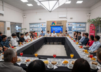 Gobernador Crisóstomo reconoce a jóvenes de Ñuble que obtuvieron puntajes nacionales en la PAES