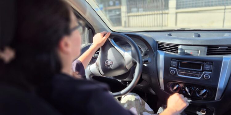 CONGRESO APRUEBA PRÓRROGA AUTOMÁTICA DE LICENCIAS DE CONDUCIR QUE VENCEN EN 2025 Y 2026