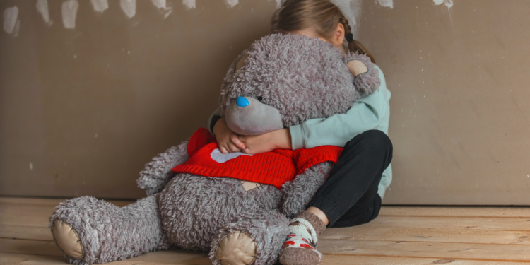 Reconozca los síntomas de alerta de depresión en niñas, niños y adolescentes