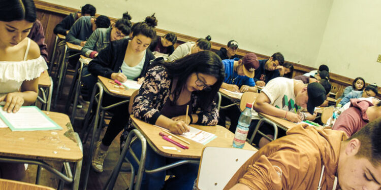 PAES en Ñuble y avances en educación pública con reconocimiento a trayectorias educativas